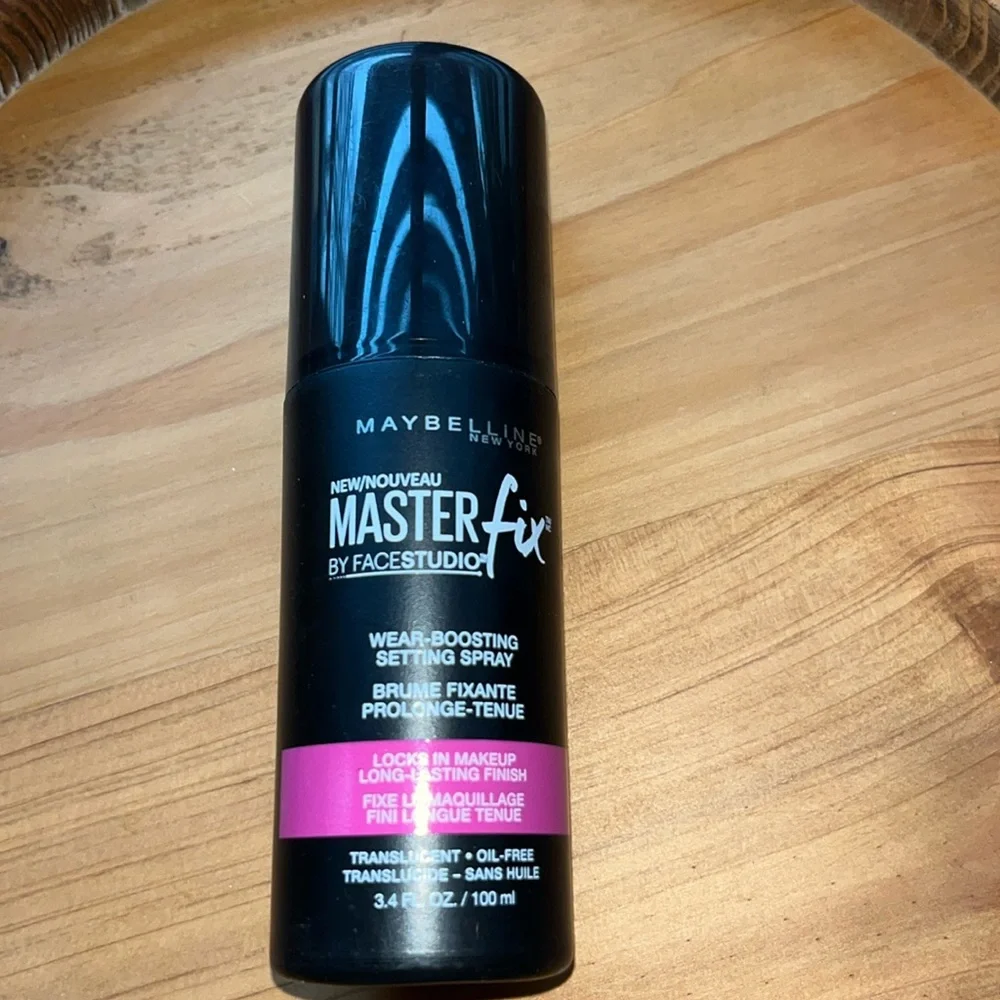 Maybelline Master Fix Wear Boosting Setting Spray NWT
